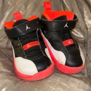 Nike XIV toddler walker black white shoes US 5 ball sport sneaker Michael Jordan